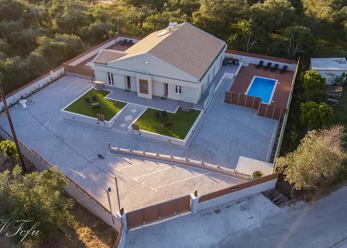 Villa Bratou *