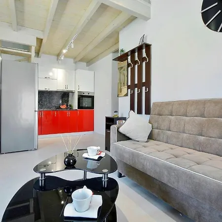 Bratou Villa